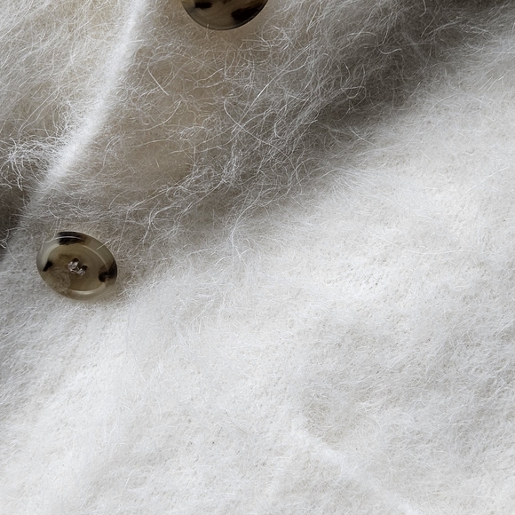 Alpaca Cardigan - Picture 6 of 7